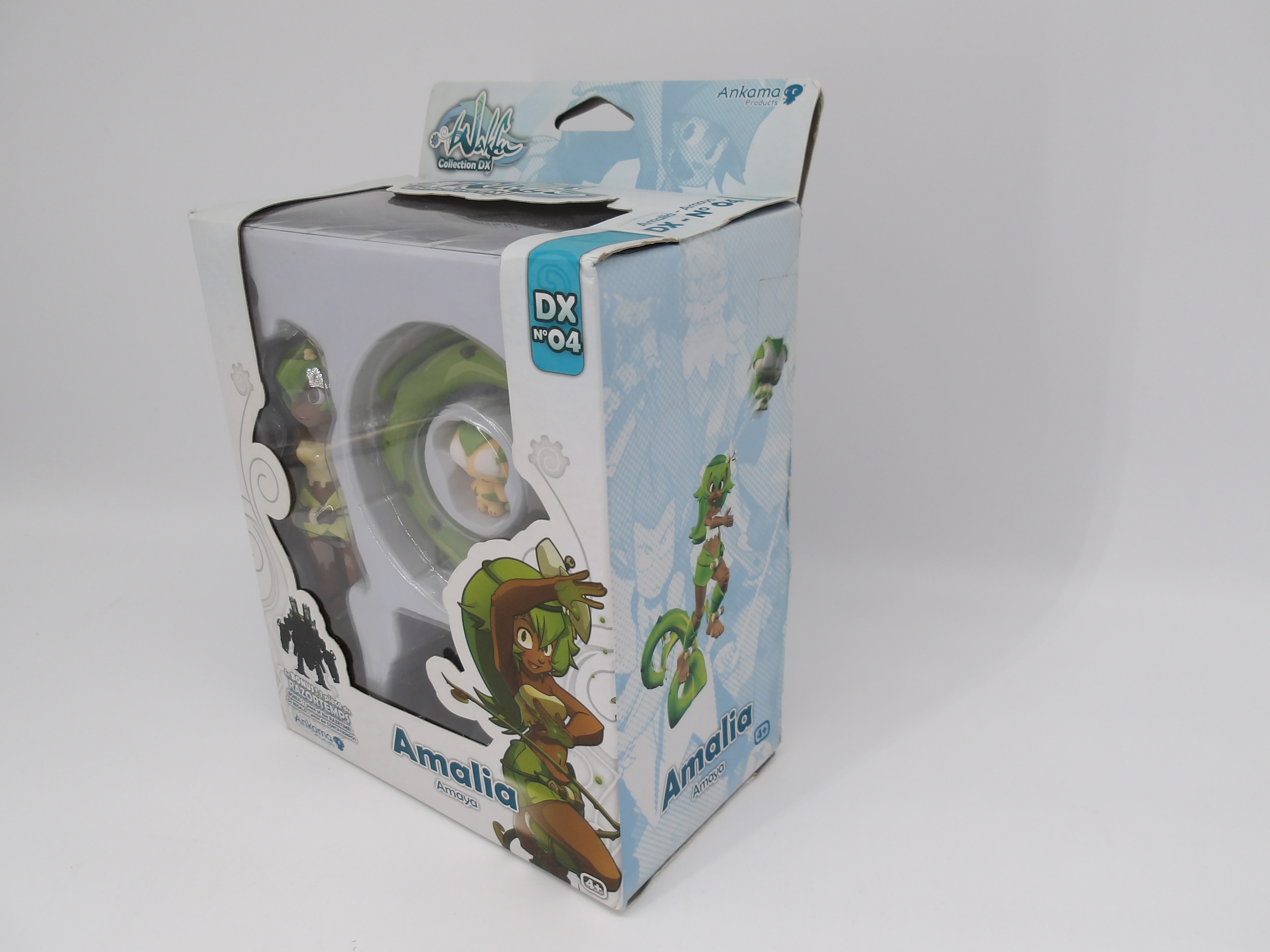Voir photo 4 de Figurine - Wakfu figurine articulée Amalia Dofus DX 4 Figurine - Wakfu figurine articulée Amalia Dofus DX 4 Comme neuf - Vue 4 -